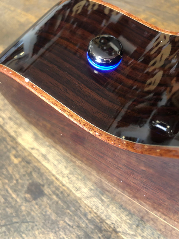 Tanglewood TRS4CE Smart Rosewood Guitar. Super Folk